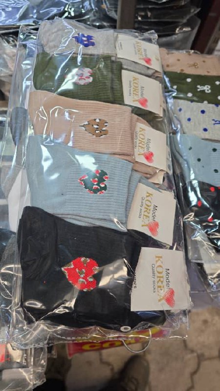 Женские носки.