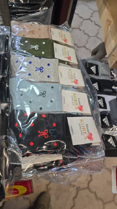 Женские носки.