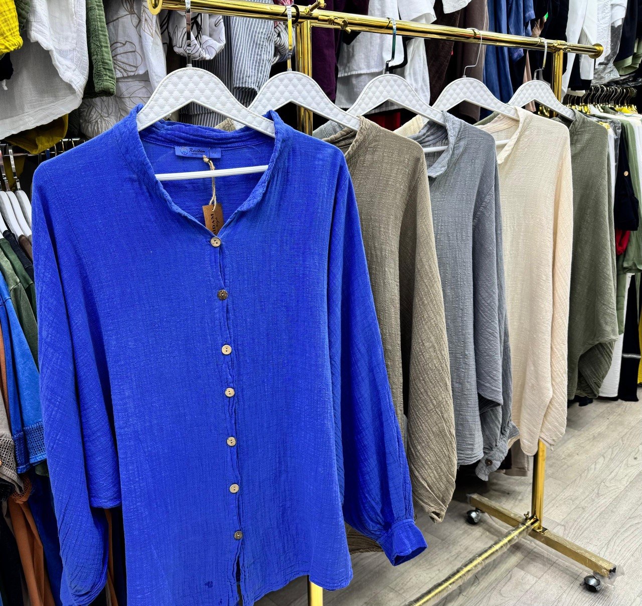 Получили летние пиджаки! 🔥
Лёгкие, стильные и максималь...