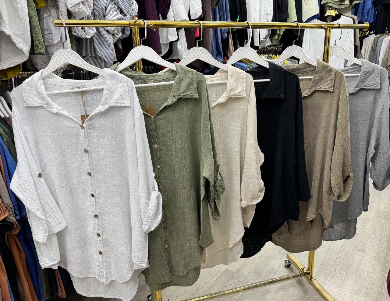 Получили летние пиджаки! 🔥
Лёгкие, стильные и максималь...