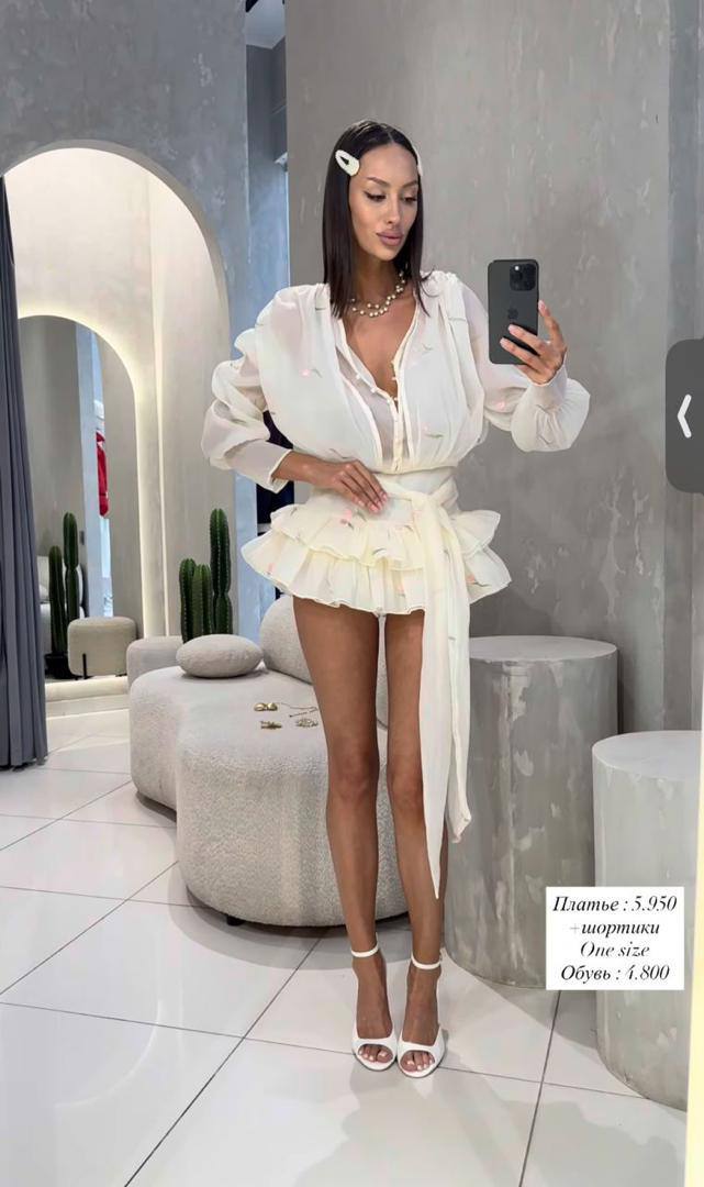 🇨🇳 Снова в наличии 🇨🇳
❤️ платья ❤️
💥 размеры: 42-44 💥
❤...