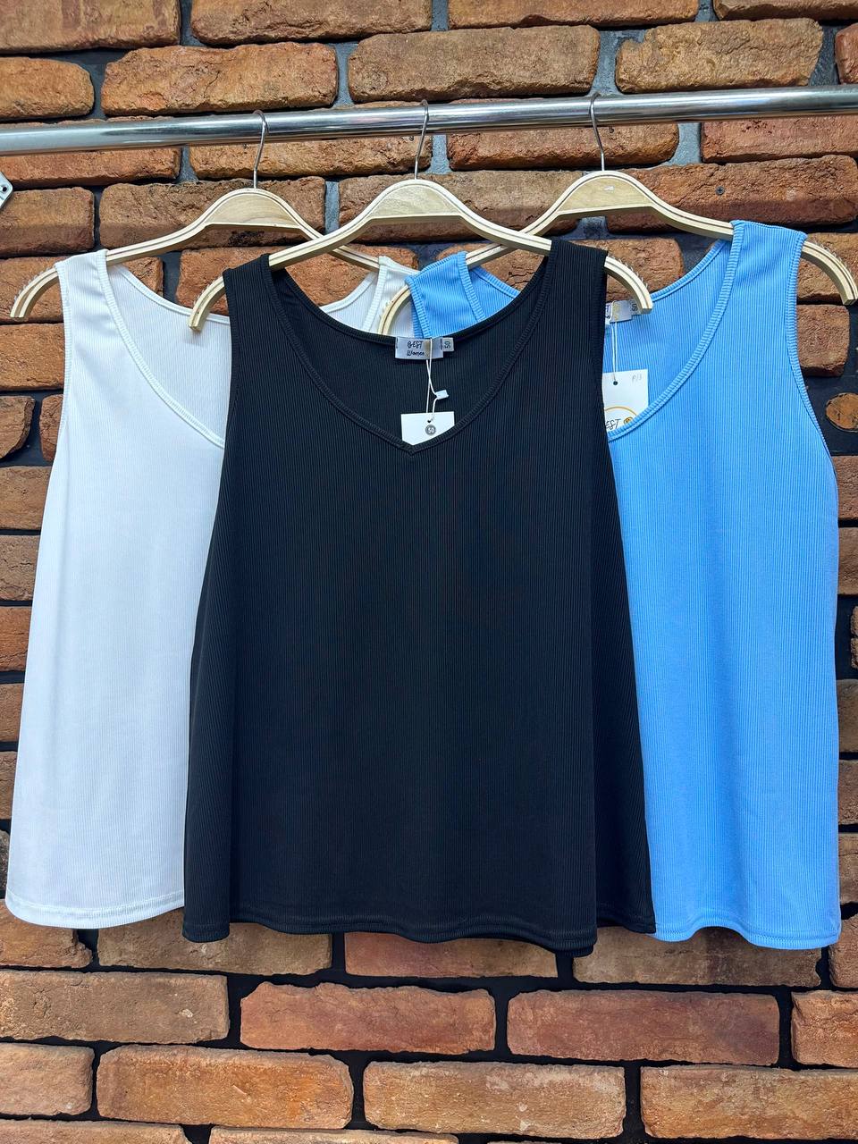 Базовая майка из трикотажа “лапша” для Plus Size
Комфор...