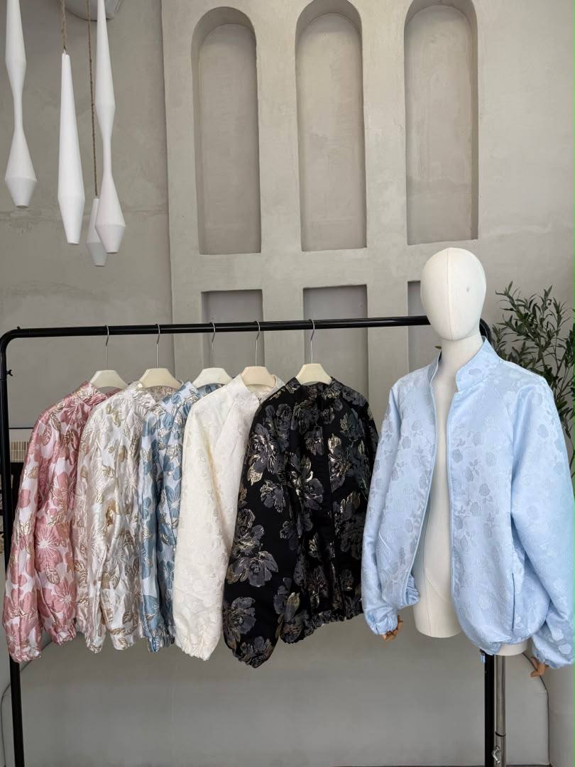 New COLLECTION BY KOKO BRAND 🔥
Бомбер из жаккарда 
▪️ра...