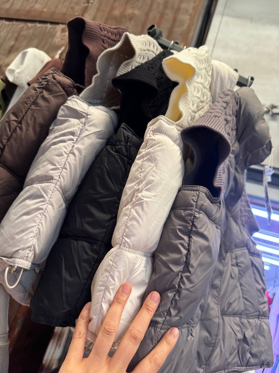 Стильный жилет-пуховик oversize 🔥
Тёплый, лёгкий и удоб...