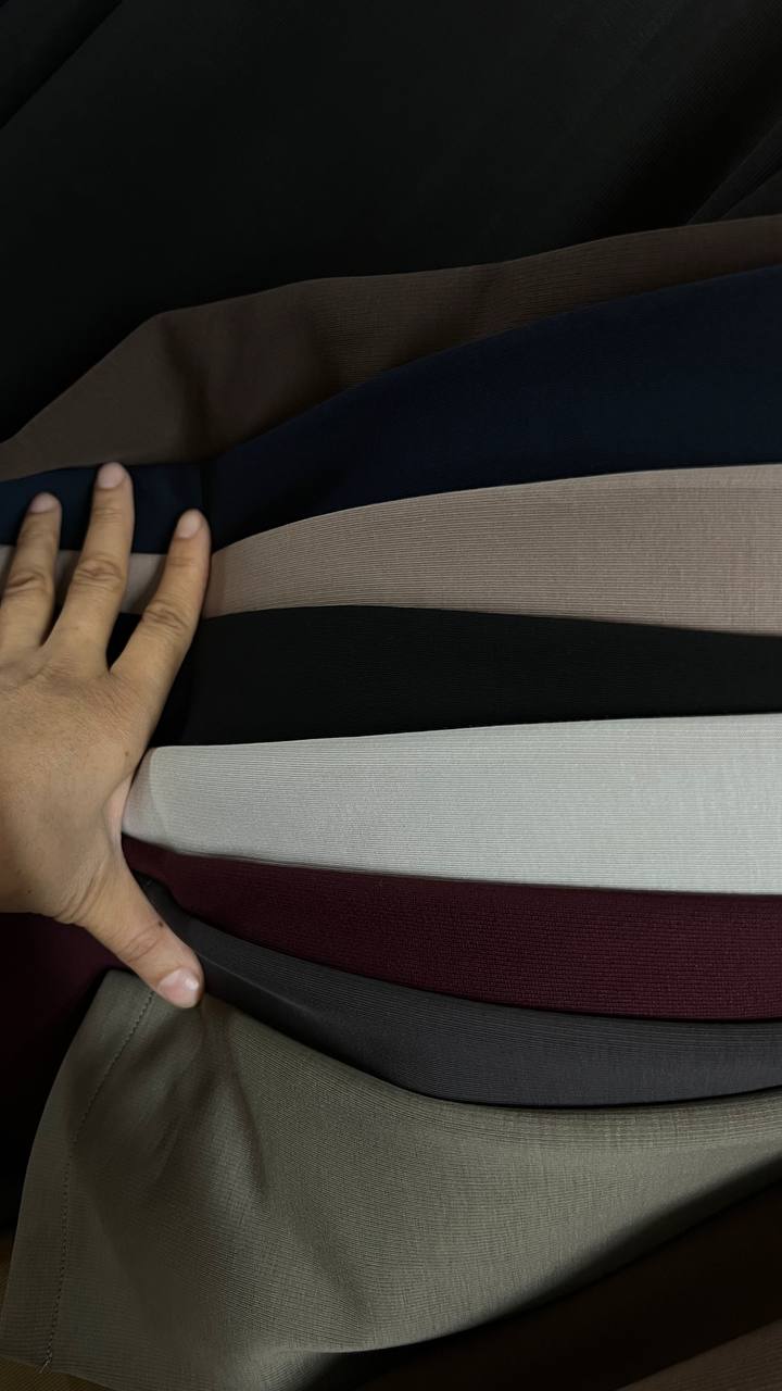 Это платье с...