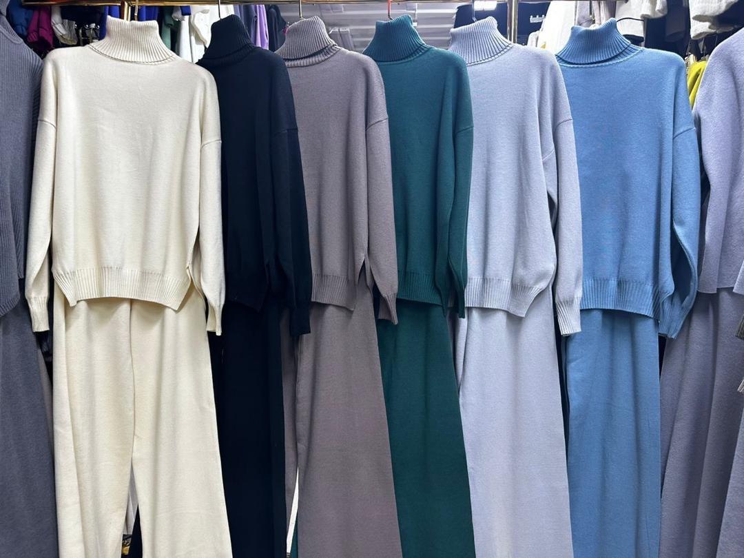 Теплая , ком...