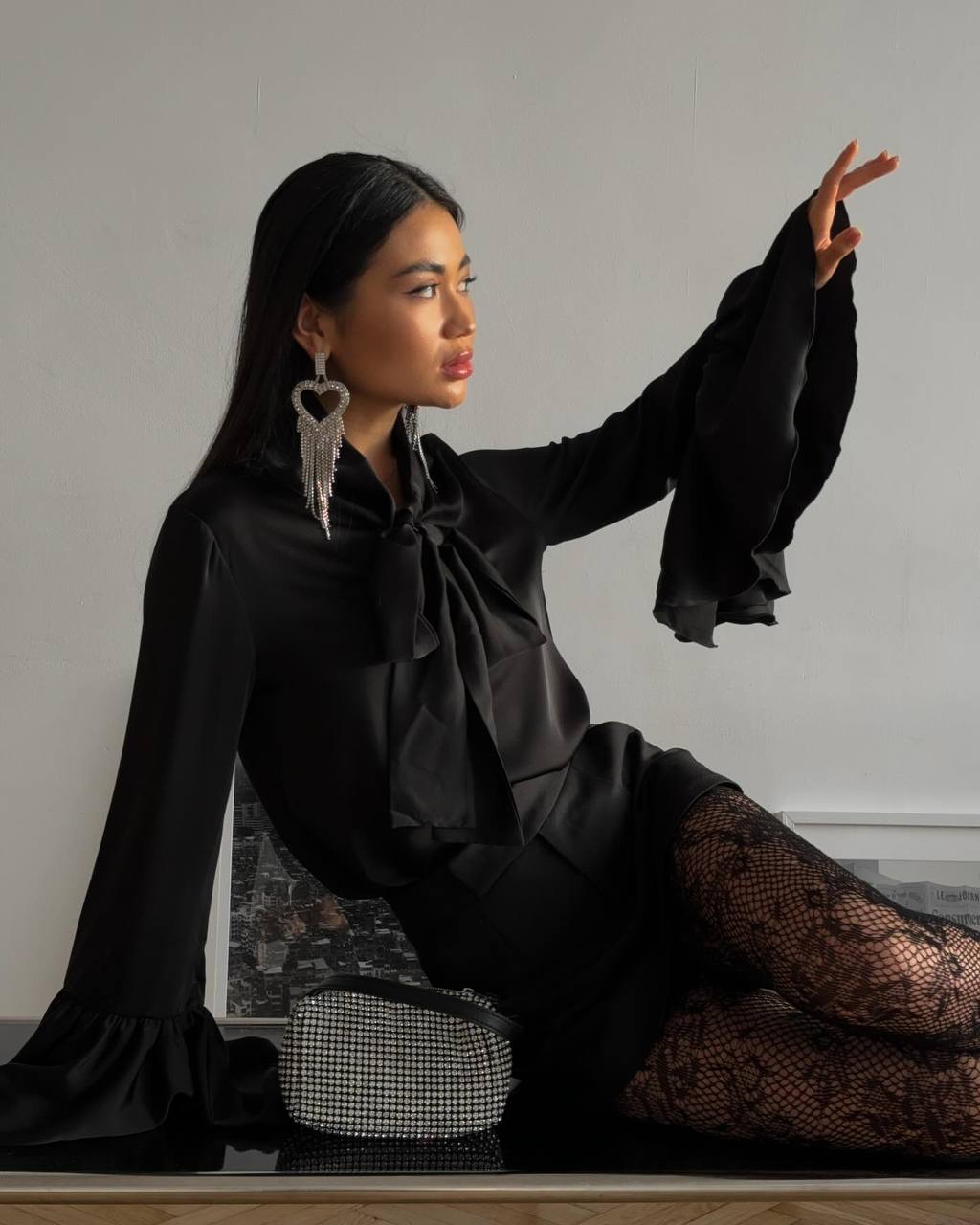 САМУЮ Красив...