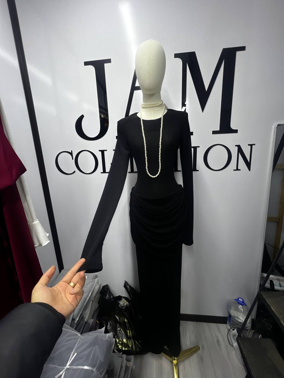 ПЛАТЬЕ «ЭФФЕКТ СИЛУЭТА»