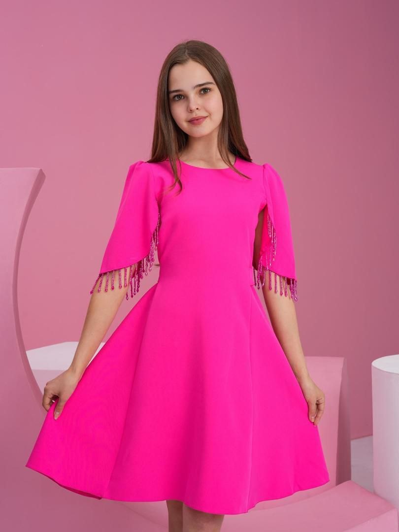 Повседневная легка платья