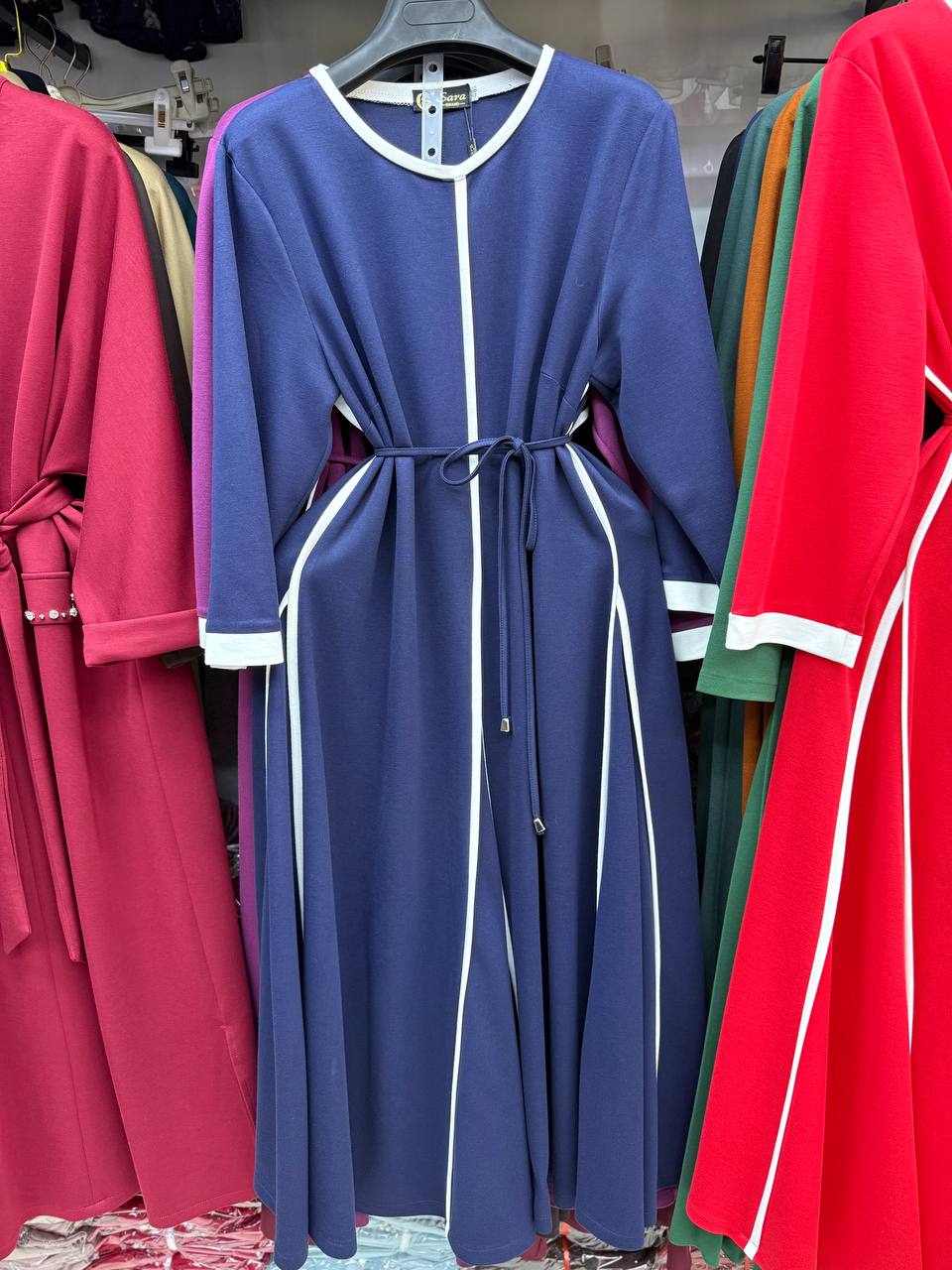 Платье Окант...