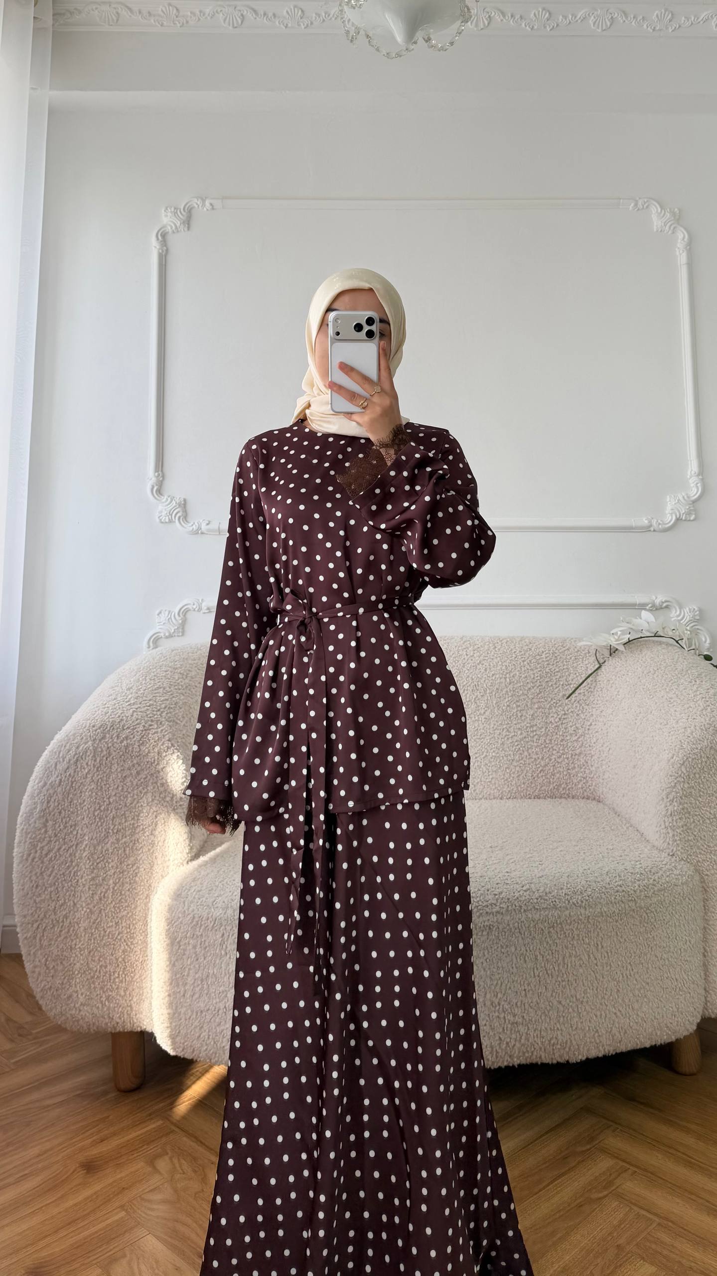 Ассаламу алейкум ва рах̣матуЛлахи ва-баракятуху🌸