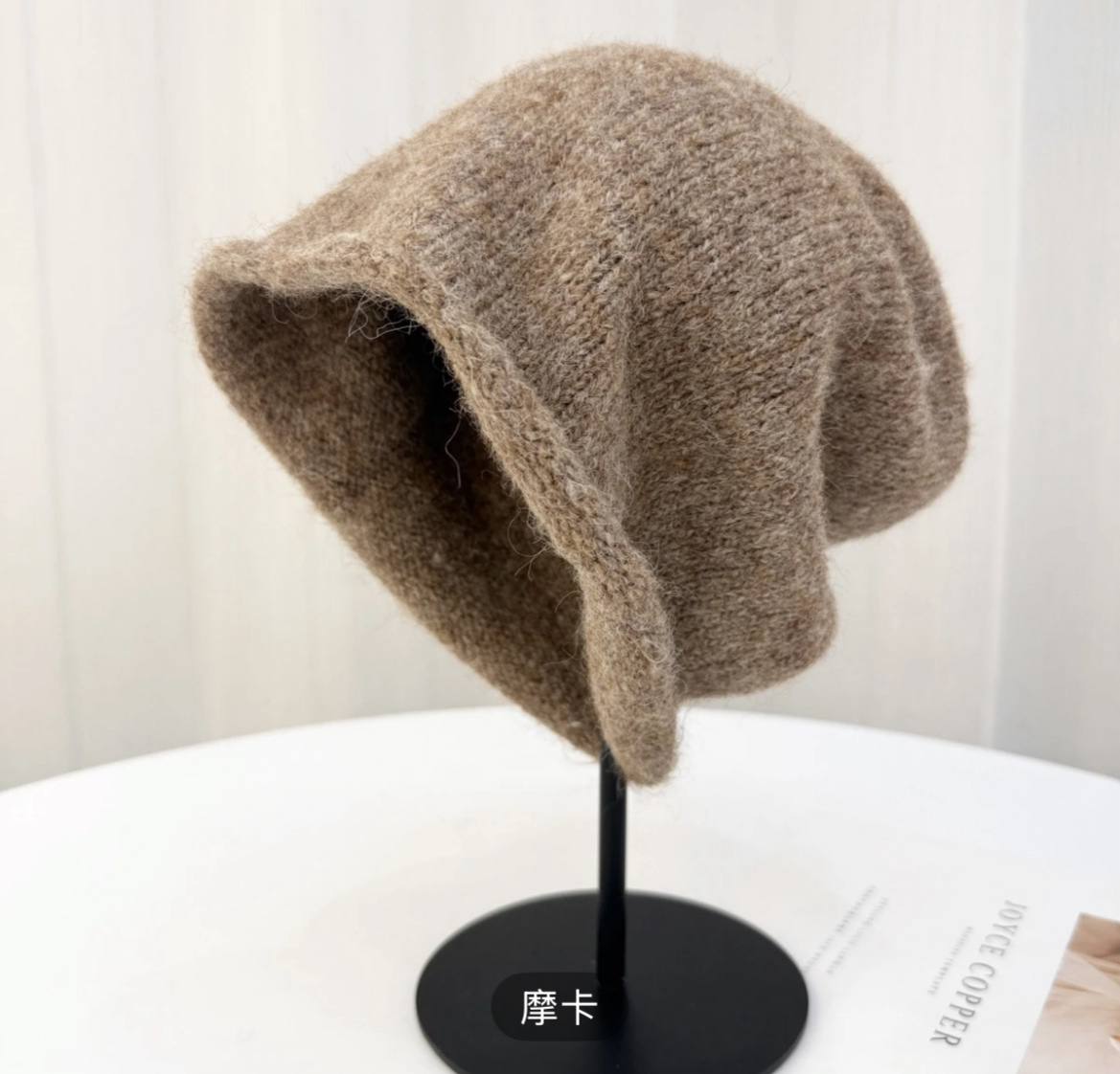 шапки в стил...