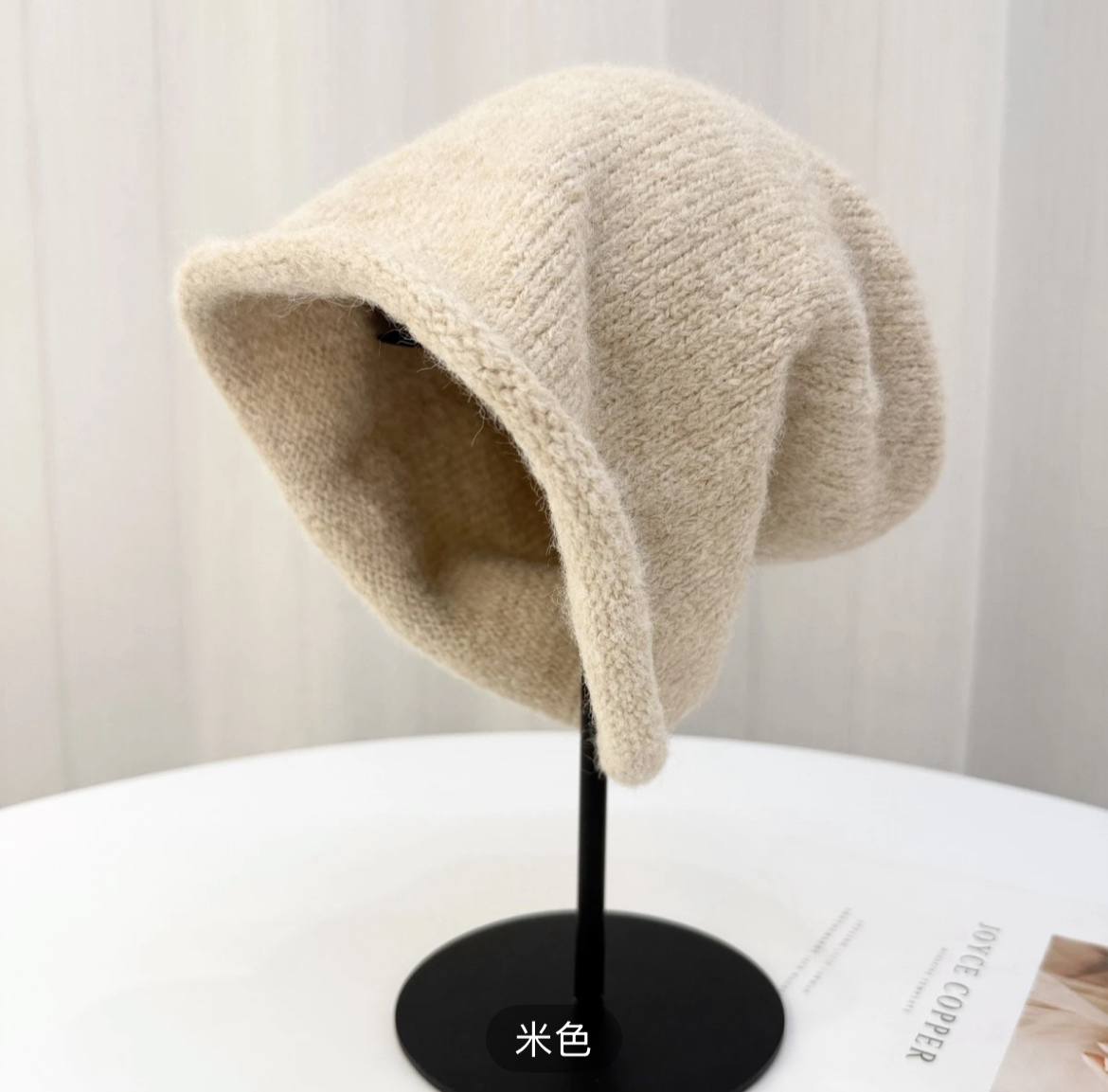 шапки в стил...