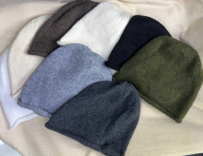 шапки в стил...