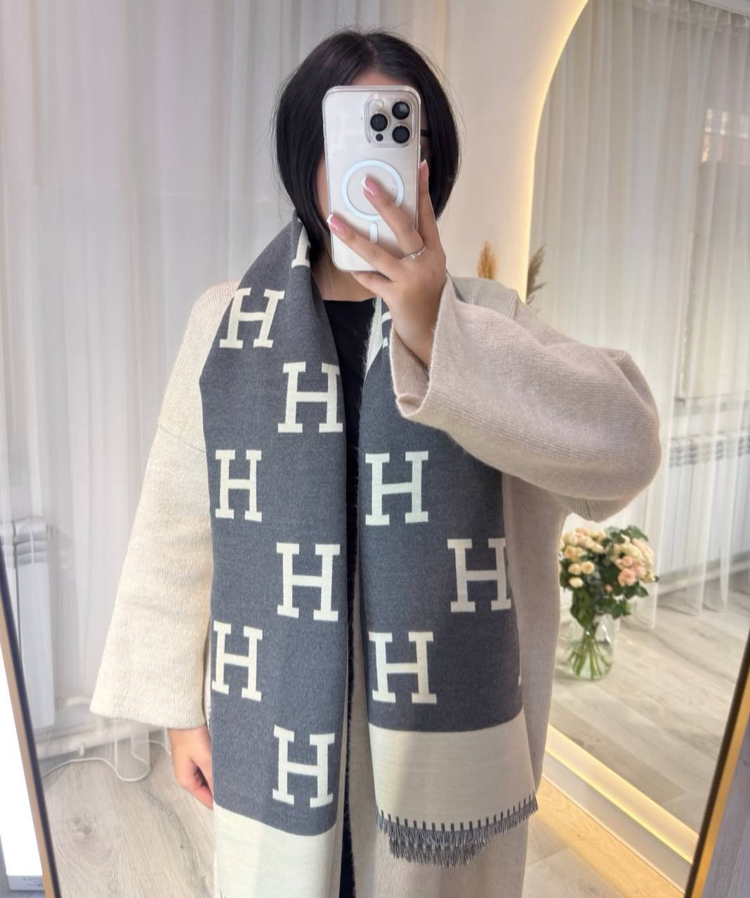 Шарфы одното...